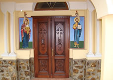 Mobilier Bisericesc Usi intrare Biserica